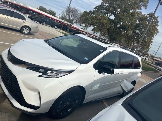 2024 Toyota Sienna XSE