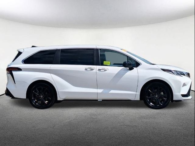 2024 Toyota Sienna XSE