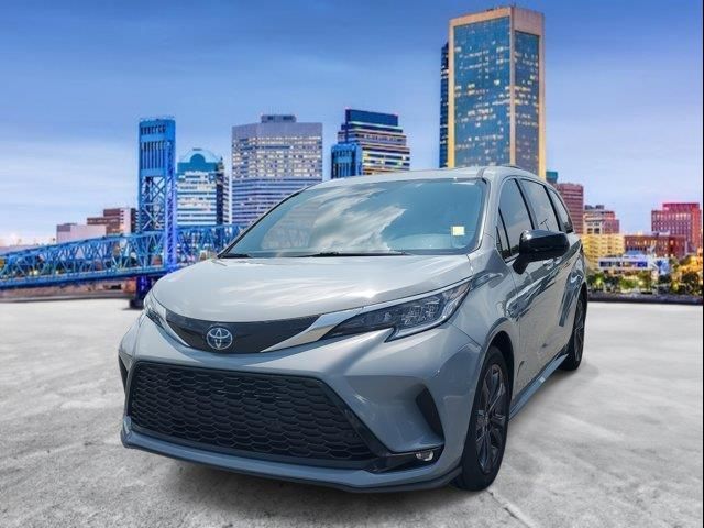 2024 Toyota Sienna XSE