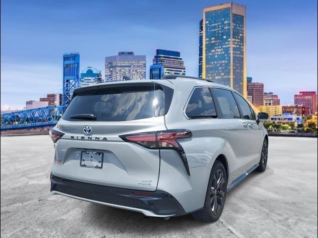 2024 Toyota Sienna XSE