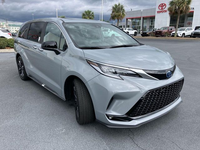 2024 Toyota Sienna XSE