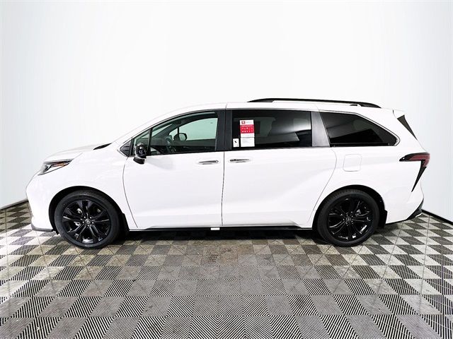 2024 Toyota Sienna XSE