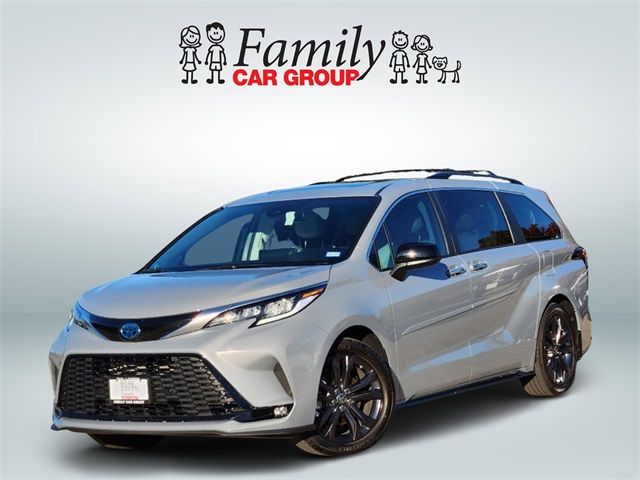 2024 Toyota Sienna XSE