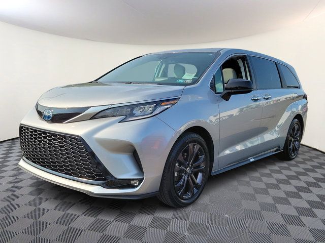 2024 Toyota Sienna XSE