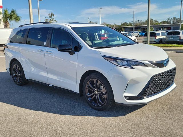 2024 Toyota Sienna XSE