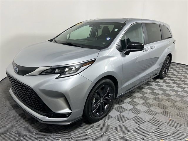 2024 Toyota Sienna XSE