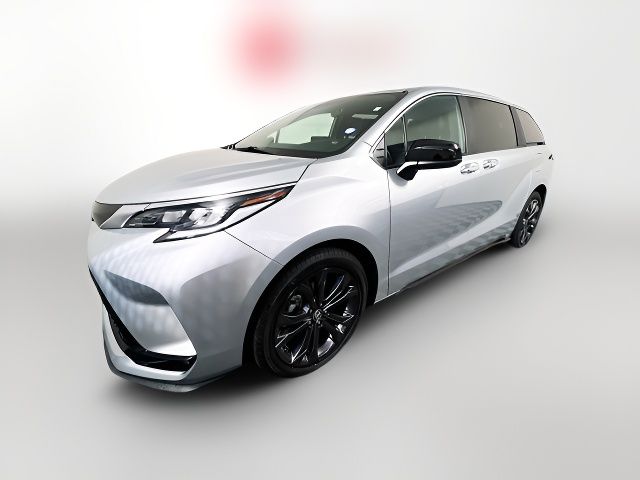 2024 Toyota Sienna XSE