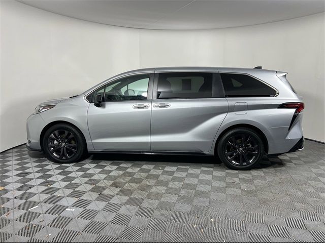 2024 Toyota Sienna XSE