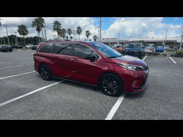 2024 Toyota Sienna XSE