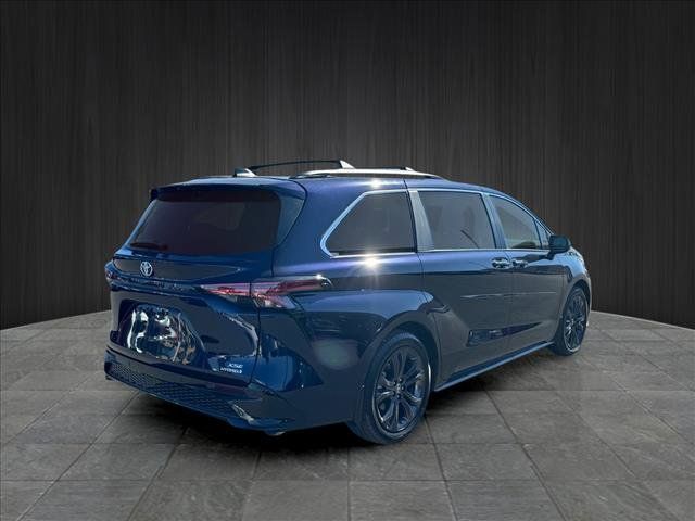 2024 Toyota Sienna XSE