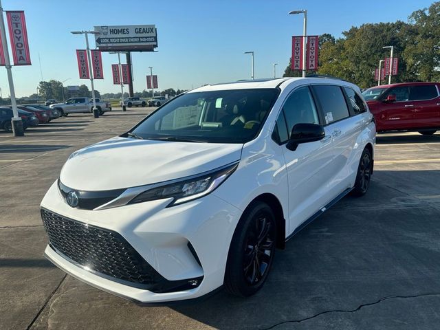 2024 Toyota Sienna XSE