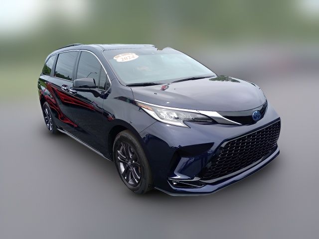 2024 Toyota Sienna XSE