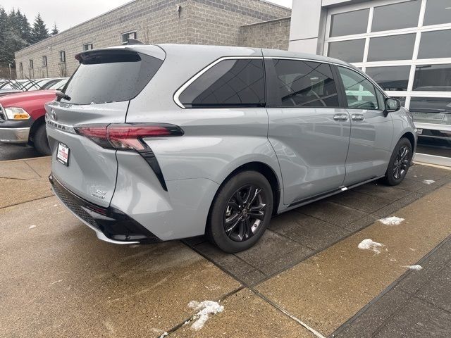 2024 Toyota Sienna XSE