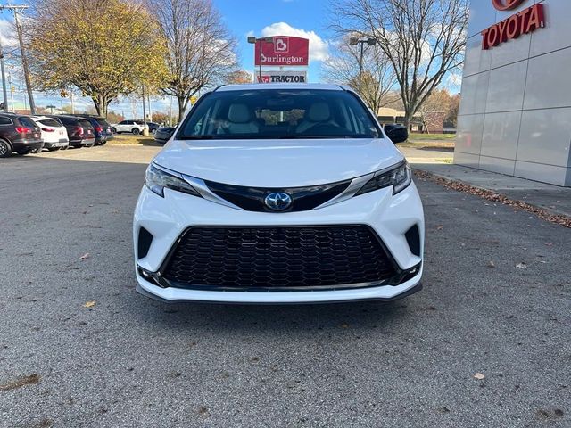 2024 Toyota Sienna XSE