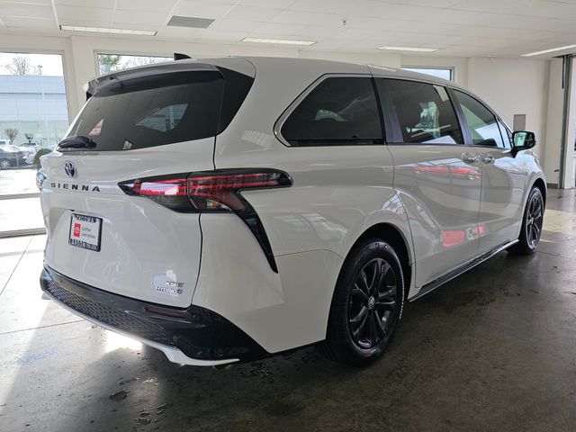 2024 Toyota Sienna XSE