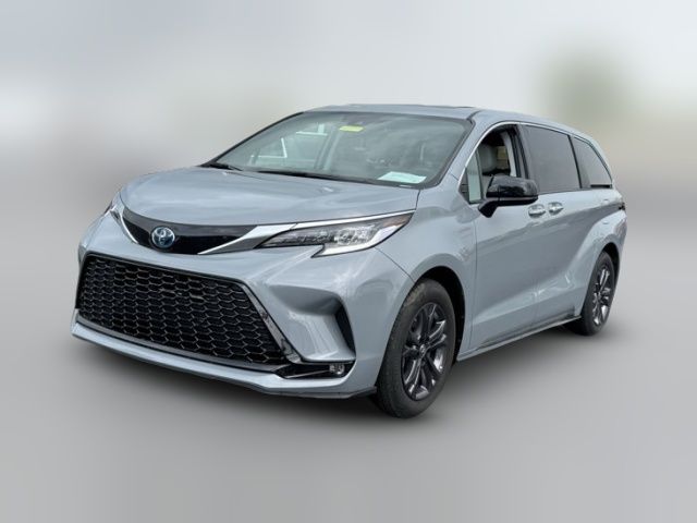 2024 Toyota Sienna XSE