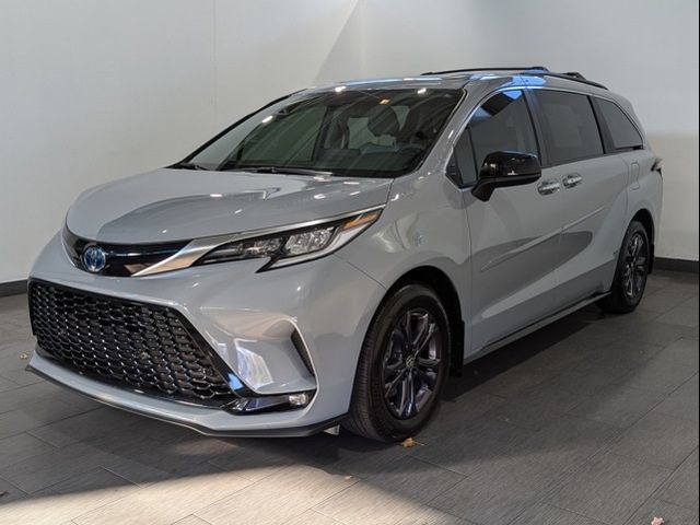 2024 Toyota Sienna XSE