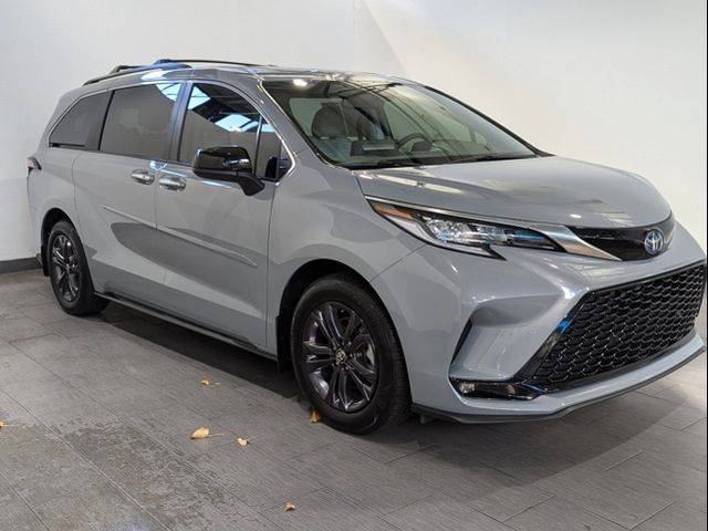 2024 Toyota Sienna XSE