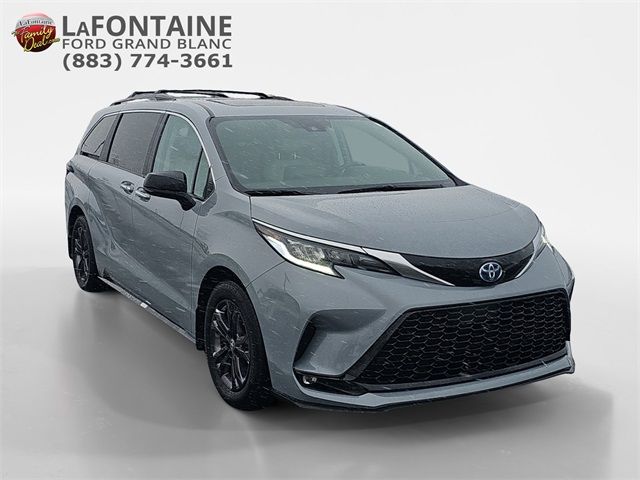 2024 Toyota Sienna XSE