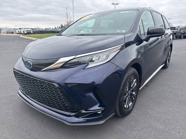 2024 Toyota Sienna XSE