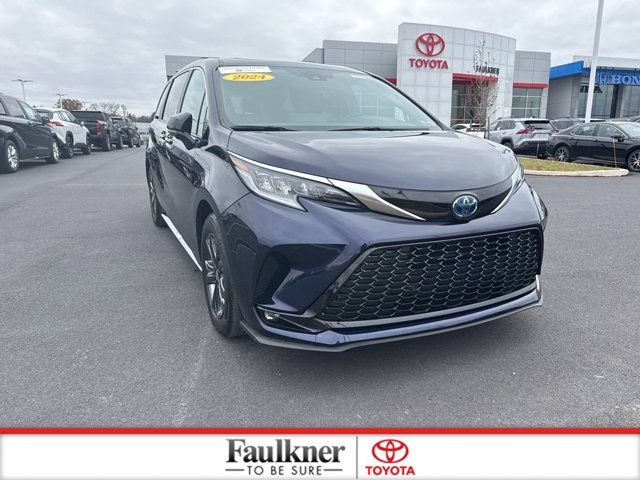 2024 Toyota Sienna XSE