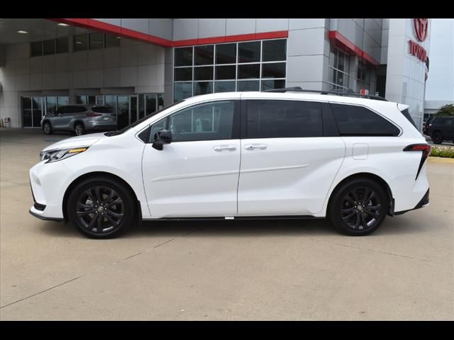 2024 Toyota Sienna XSE