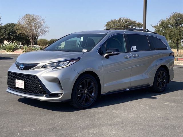 2024 Toyota Sienna XSE