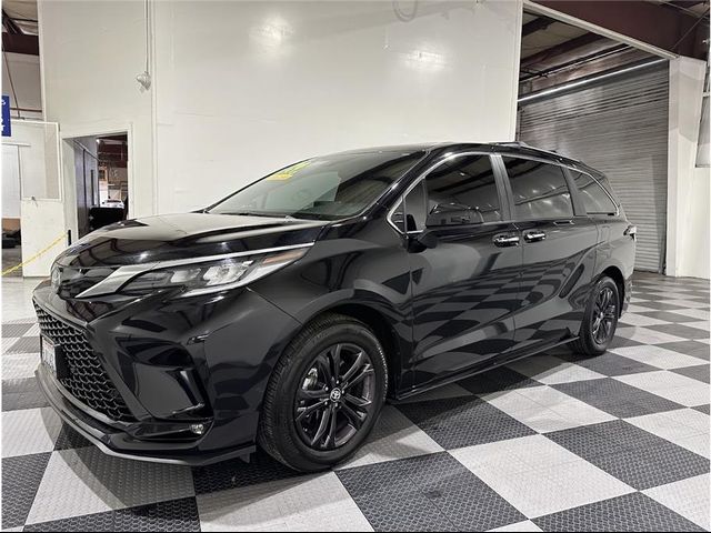 2024 Toyota Sienna XSE