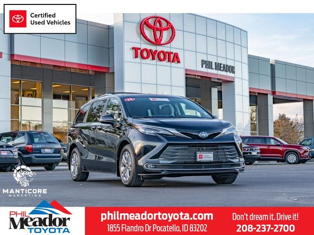 2024 Toyota Sienna Platinum