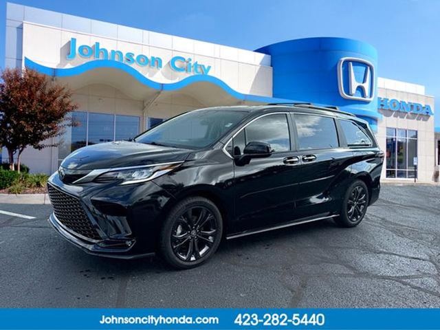 2024 Toyota Sienna XSE