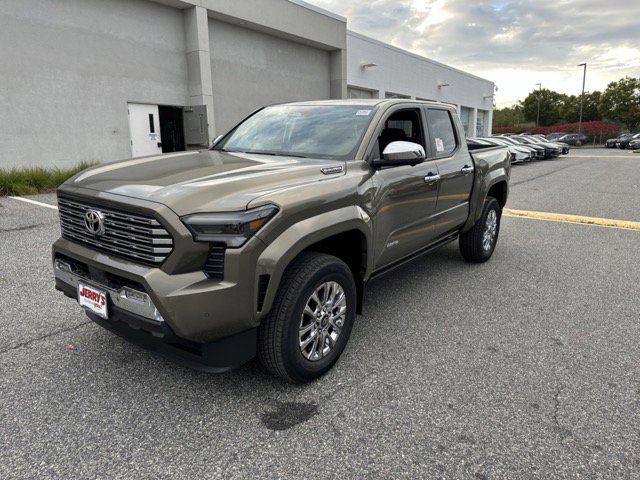 2024 Toyota Tacoma 4WD Limited Hybrid