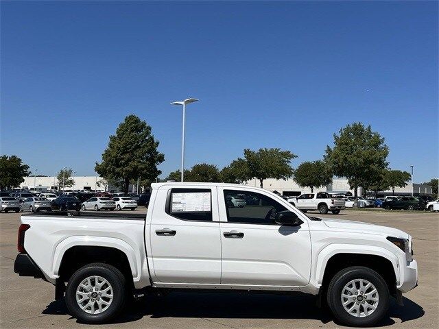 2024 Toyota Tacoma SR