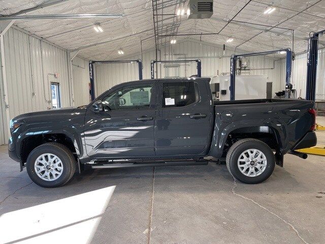 2024 Toyota Tacoma SR