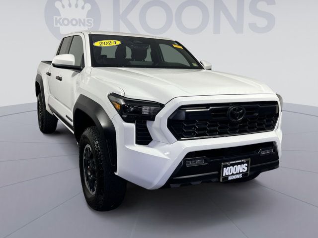 2024 Toyota Tacoma 4WD 