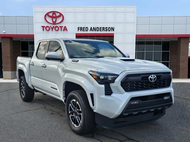 2024 Toyota Tacoma 4WD TRD Sport Hybrid