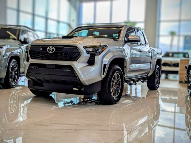 2024 Toyota Tacoma 4WD TRD Sport Hybrid