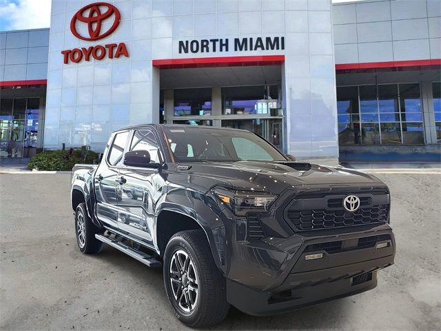 2024 Toyota Tacoma 4WD TRD Sport Hybrid