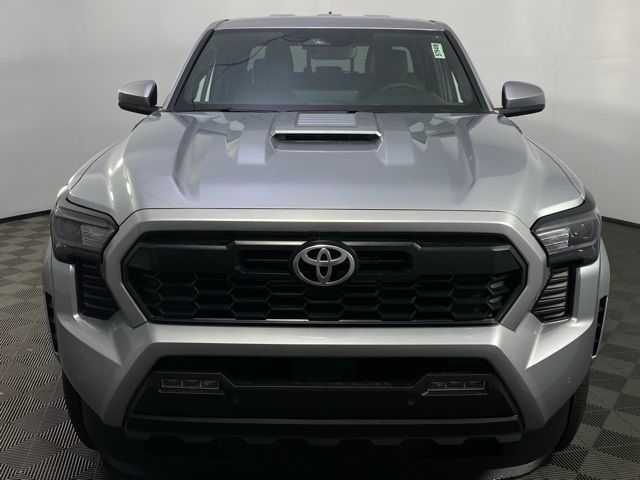 2024 Toyota Tacoma 4WD TRD Sport Hybrid