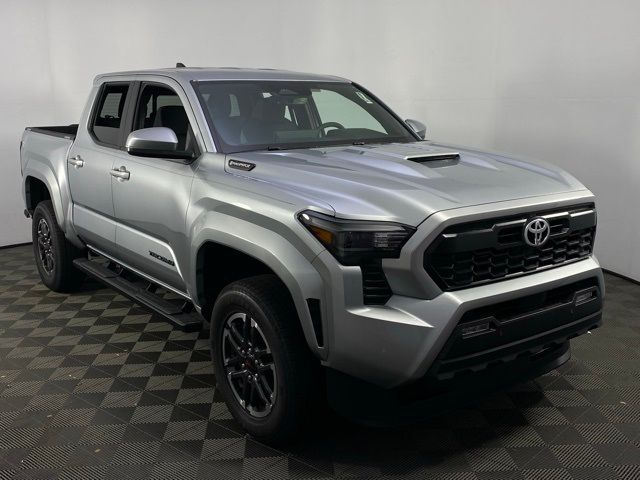 2024 Toyota Tacoma 4WD TRD Sport Hybrid