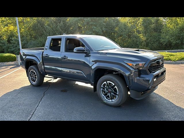 2024 Toyota Tacoma 4WD TRD Sport Hybrid