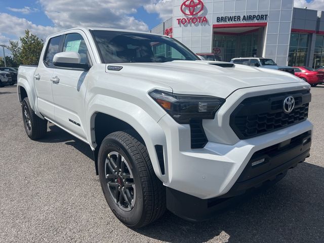 2024 Toyota Tacoma 4WD TRD Sport Hybrid