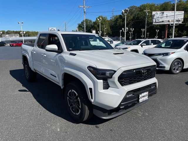 2024 Toyota Tacoma 4WD TRD Sport Hybrid