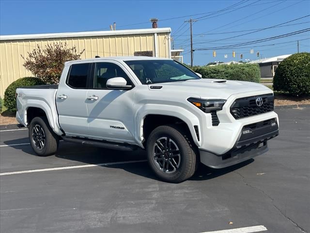 2024 Toyota Tacoma 4WD TRD Sport Hybrid