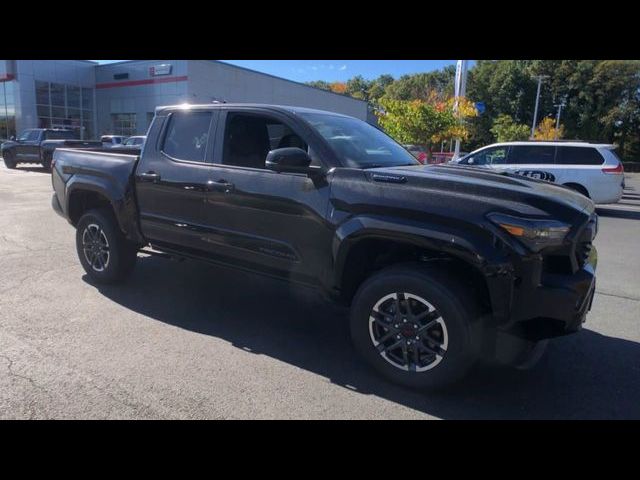 2024 Toyota Tacoma 4WD TRD Sport Hybrid