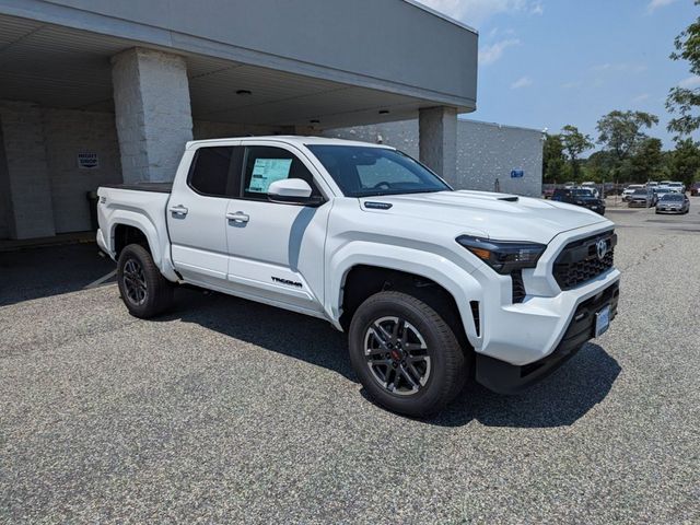 2024 Toyota Tacoma 4WD TRD Sport Hybrid