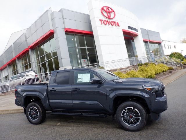 2024 Toyota Tacoma 4WD TRD Sport Hybrid