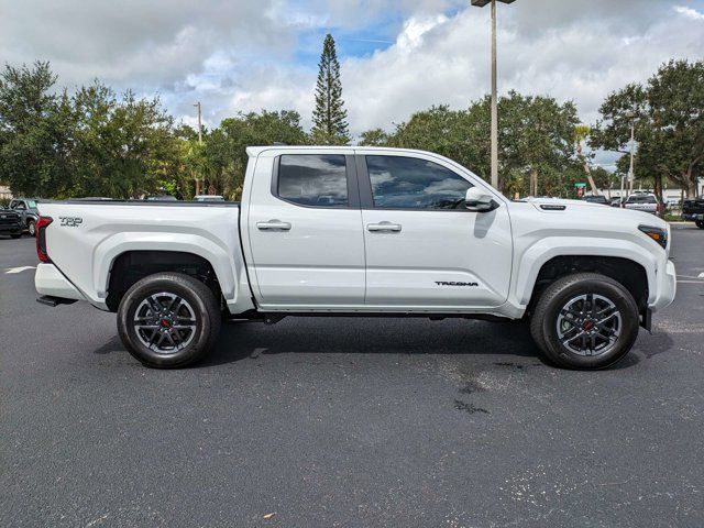 2024 Toyota Tacoma 4WD TRD Sport Hybrid