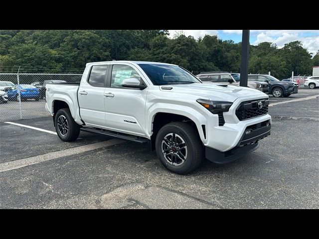 2024 Toyota Tacoma 4WD TRD Sport Hybrid