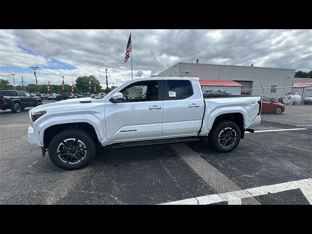 2024 Toyota Tacoma 4WD TRD Sport Hybrid