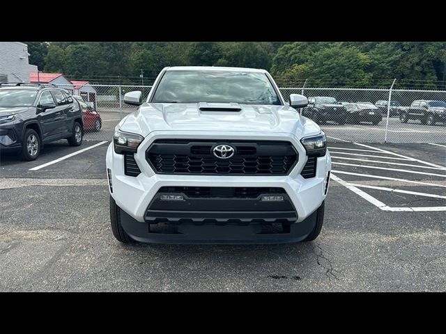 2024 Toyota Tacoma 4WD TRD Sport Hybrid